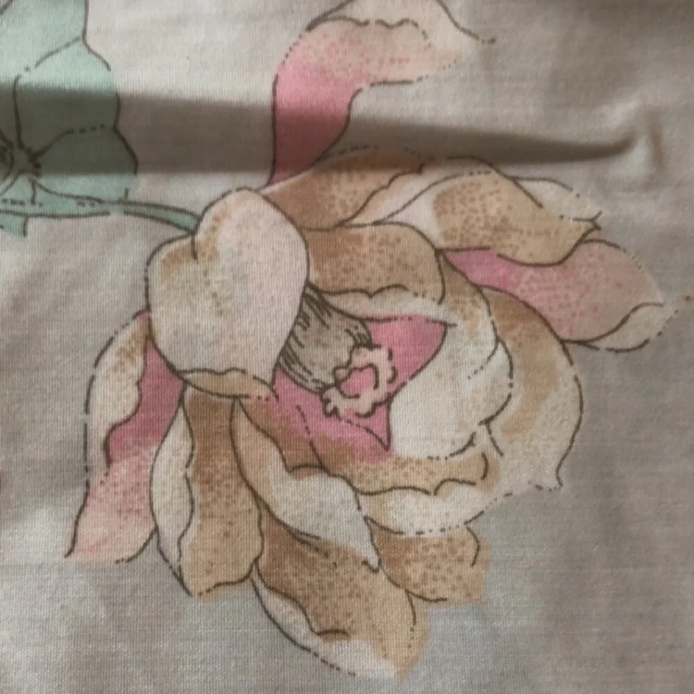 Floral Print queen size fitted sheet in Pink, Tan grayish, Cream green